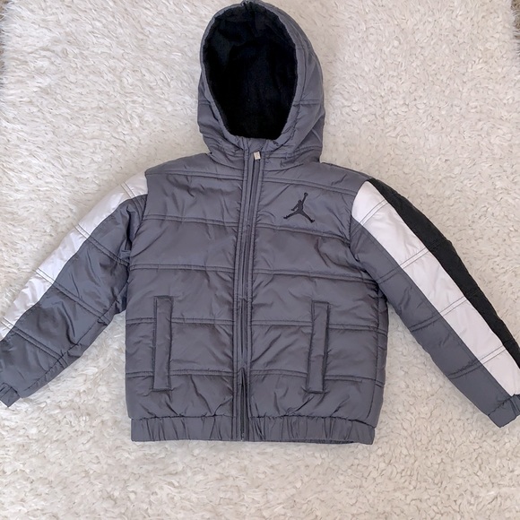 Nike Other - Nike Jordan Boys Jacket Size 5/6 youth